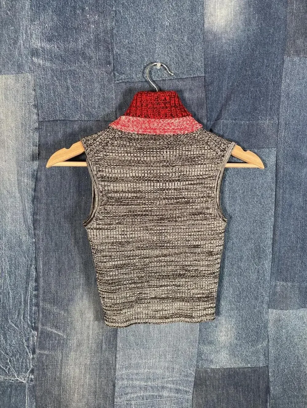 Louis Vuitton Knit Sleeveless Turtleneck Japan XS 12X25 - Picture 2 of 5